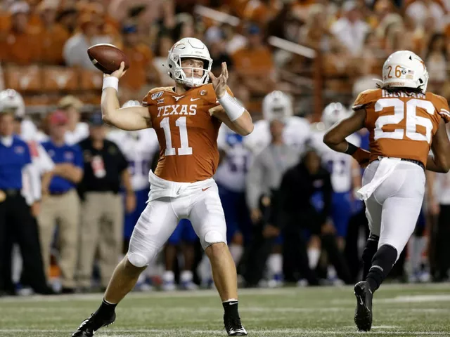 When does college football season start and end? Why?